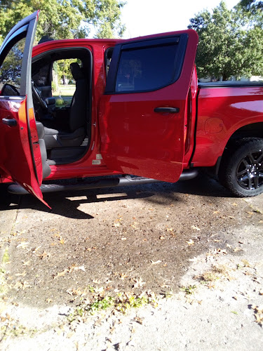 Complete auto Muncie, Indiana