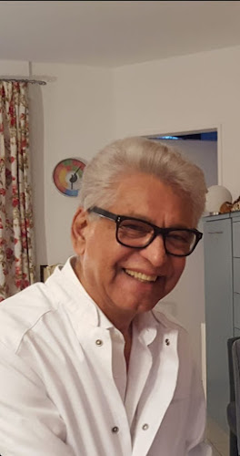 Dr. med. Reza Schirmohammadi