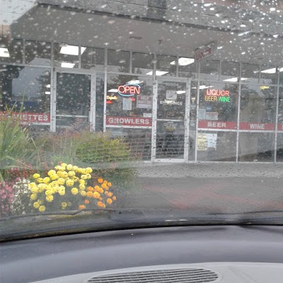 Milwaukie Liquor Store