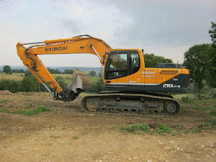 Photo n°11 de Entreprise Dumoulin à Ferrières-la-Verrerie (Entreprise de VRD)