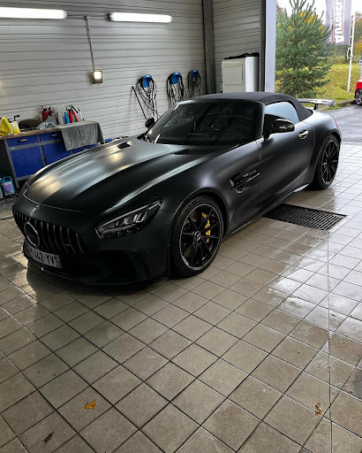 Car Detail 77 - Thumbnail