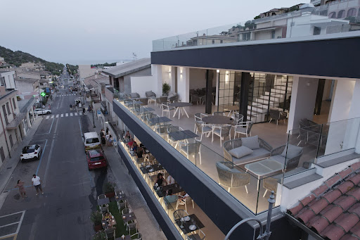 ARIA COCKTAIL BAR & RESTAURANT - Thumbnail