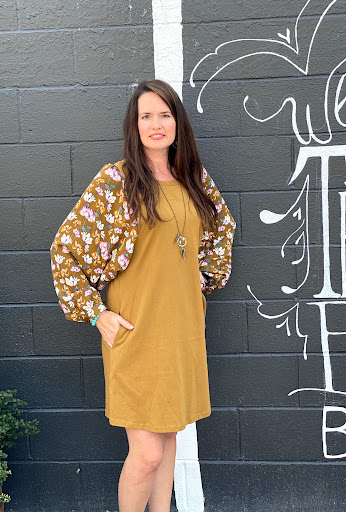 The Thread & Bristle Boutique - Thumbnail