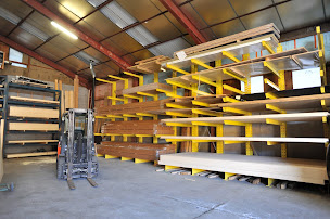 Photo n°11 de Voiron Matériaux - Tout Faire à Morzine (Fournisseur de revêtements de sol en bois et stratifiés)