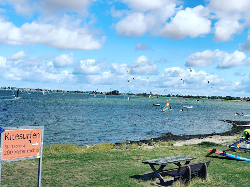 Goldkitefehmarn Kiteschule Fehmarn - Thumbnail