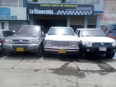 Photos of compraventa de veh&iacute;culo la esmeralda