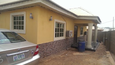 Photos of Otunba Close Behind PHS