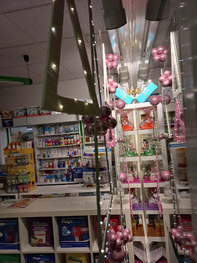 Farmacia Roberto Fernández Menéndez - Thumbnail