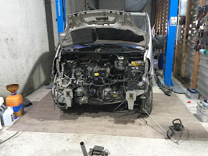 Photo n°5 de L'ATELIER AUTOMOBILE à Crots (Garage automobile)