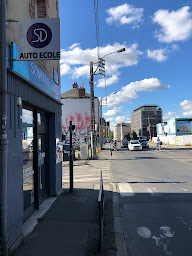Photo n°12 de Auto École Sow-Drive Sud GARE à Rennes (Auto-école)