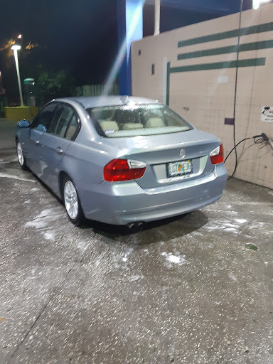 DJ Carwashes