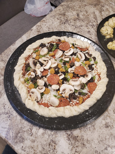 Elmore's Corner Store & 425° Take & Bake Pizza Gallery - United States