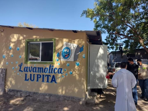 Lavamatica Lupita /Laundromat