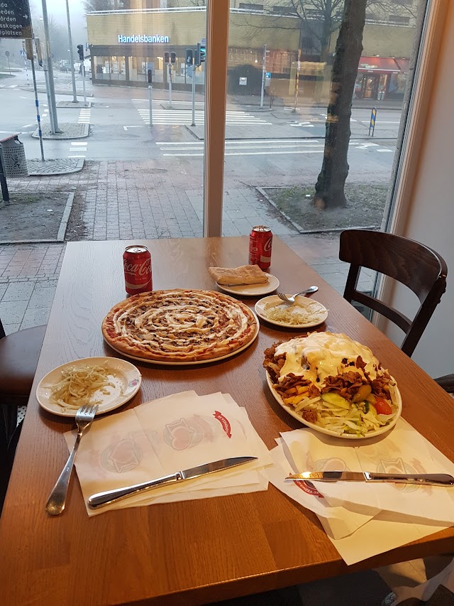 I Love Pizza - Övre Husargatan