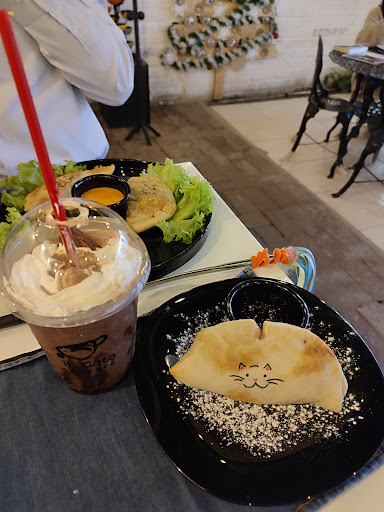 Il Gato Cat Café Gallery - Mexico