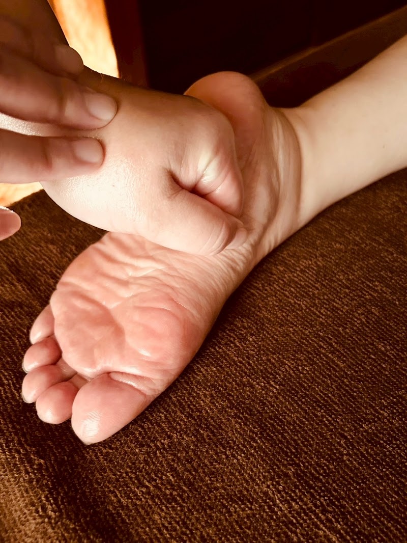 縁音(えのん）enon* タイマッサージ＆温活遠赤外線ドーム＆足つぼリラクゼーションサロン