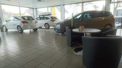 Photos of Autohaus Knemeyer GmbH