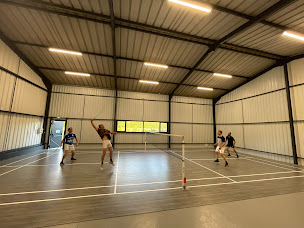 Photo n°38 de Le Repère Pont de Vaux / Sports-Loisirs-Bar-Restaurant-Évènements à Gorrevod (Court de squash)