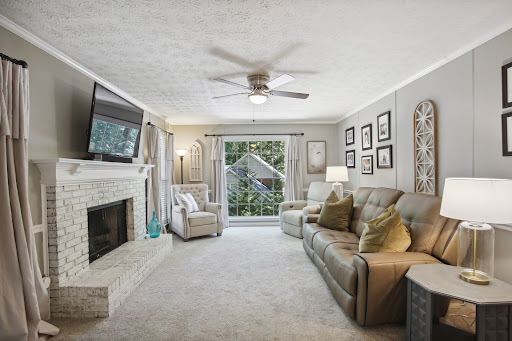 Dawn Levy, Roswell REALTOR - Thumbnail