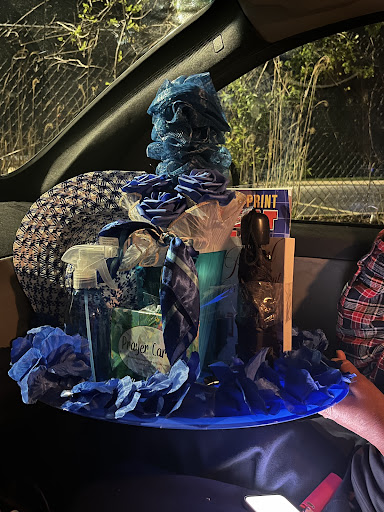 Unique & Creative Gift Baskets - Thumbnail