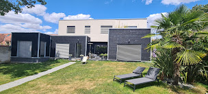 Photo n°16 de YCRH - Travaux de Construction, Extension et Rénovation en Yvelines à Versailles (Façadier)