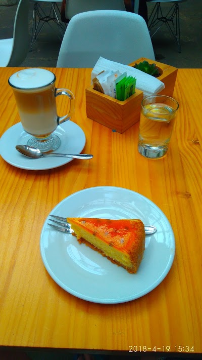 Photos of Caf&eacute; La Mancha
