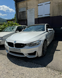 Photo n°12 de Luso Carrosserie à Saint-Martin-d'Hères (Atelier de carrosserie automobile)