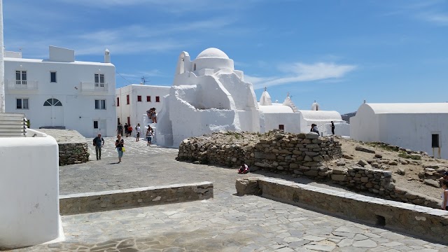 Paraportiani Church