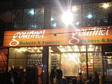 Gourmet Bakers lahore Temple Rd