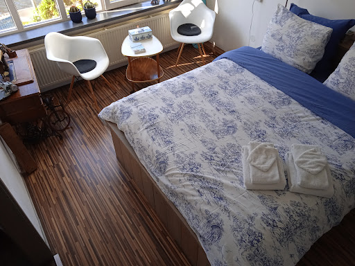 Bed And Breakfast Amsterdam West - Thumbnail