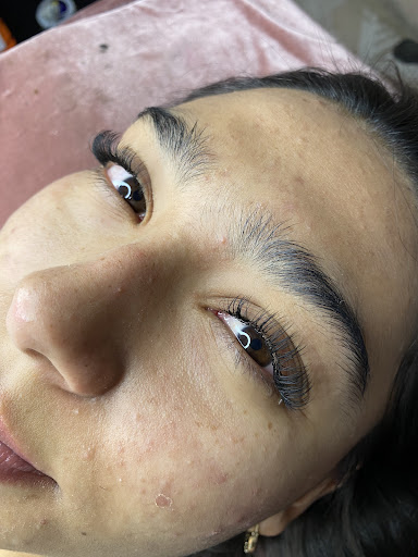 Wolf Studio (lashes & eyebrows) - Thumbnail