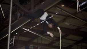 Photo n°2 de Atelier Blatin | Costumes sur mesure à Clermont-Ferrand (Prestataire de mariage)