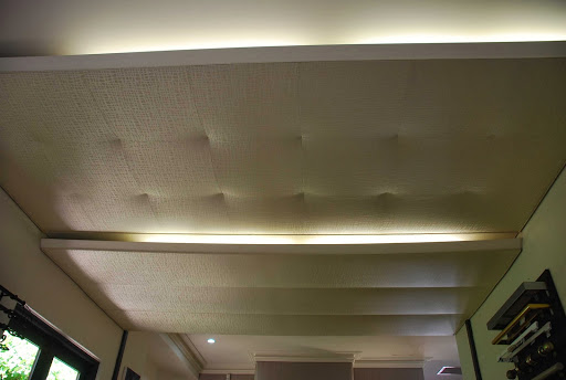 Stephan Kalin - Wall Upholstery - Thumbnail