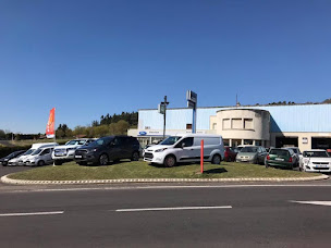 Photo n°2 de GARAGE FORD SAINT-FLOUR à Saint-Flour (Atelier de réparation automobile)