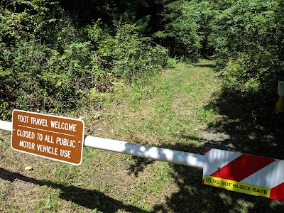 Falls Hollow Trailhead