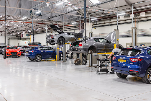 H.R. Owen Maserati London Service
