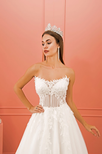 Wedding World Dress Brautmode & Abendmode Gallery - Germany