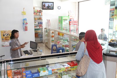 Photos of Apotik Bengawan Solo
