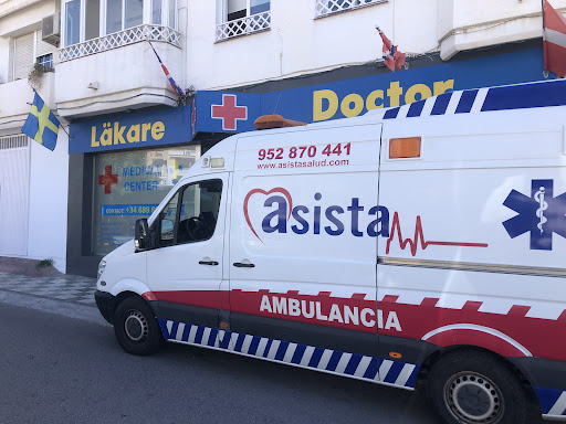 Doctor Läkare Medical Center in Nerja (Bus Station) - Thumbnail