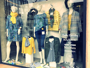 Photo n°23 de Tendances à Cahors (Magasin de vêtements pour femmes)