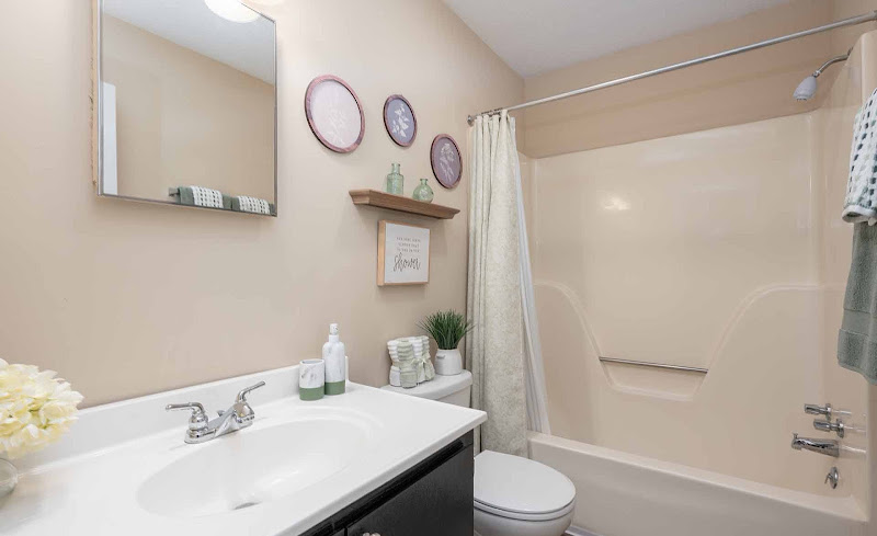 Georgia Green Townhome Apartments photo