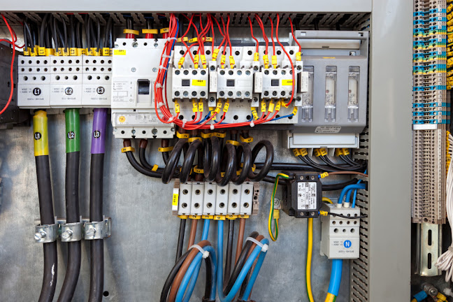 AL ISTETHAA ELECTRICAL CONTRACTING CO. L.L.C.