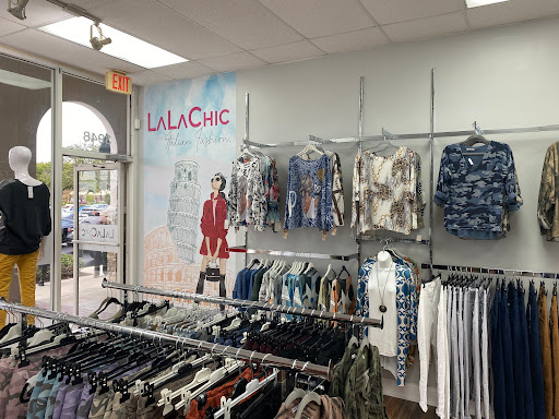 LaLa Chic - Visual