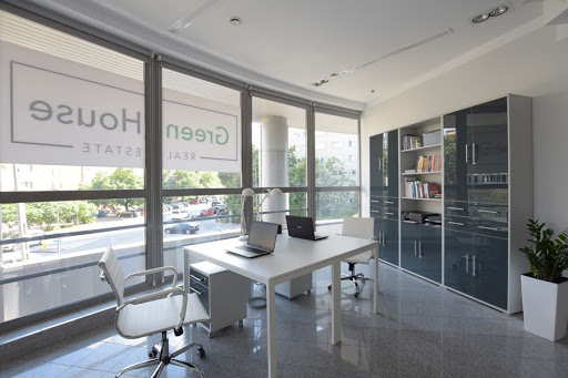 GREEN HOUSE Nieruchomości