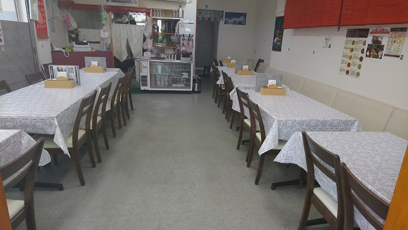 インドレストラン デリシャス 馬堀海岸