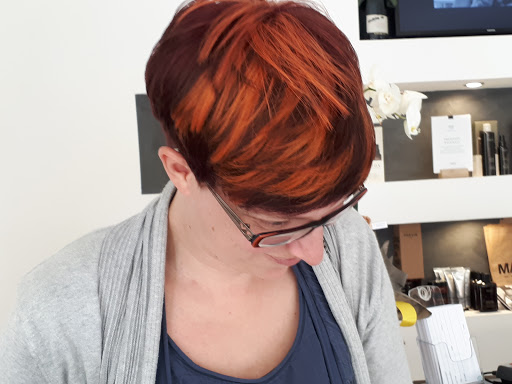 Ama Parrucchieri - Visual