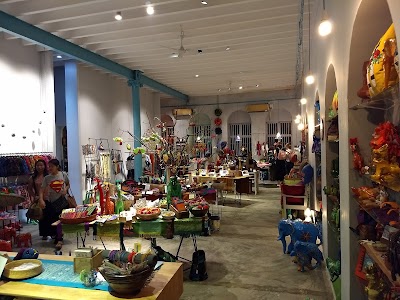 Photos of Hla Day