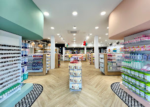 Photo n°13 de Pharmacie de Vezenobres à Vézénobres (Pharmacie)