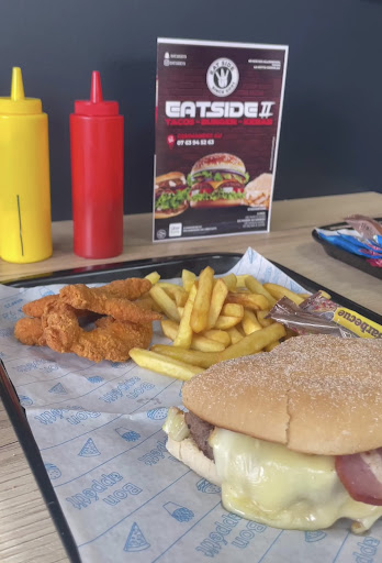 Photo 3 - Eat Side
