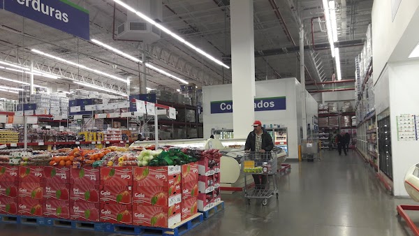 Sam's Club Hidalgo del Parral, Av. Tecnológico s/n, Guayin, Y Inn, 33855 Hidalgo  del Parral, Chih., México